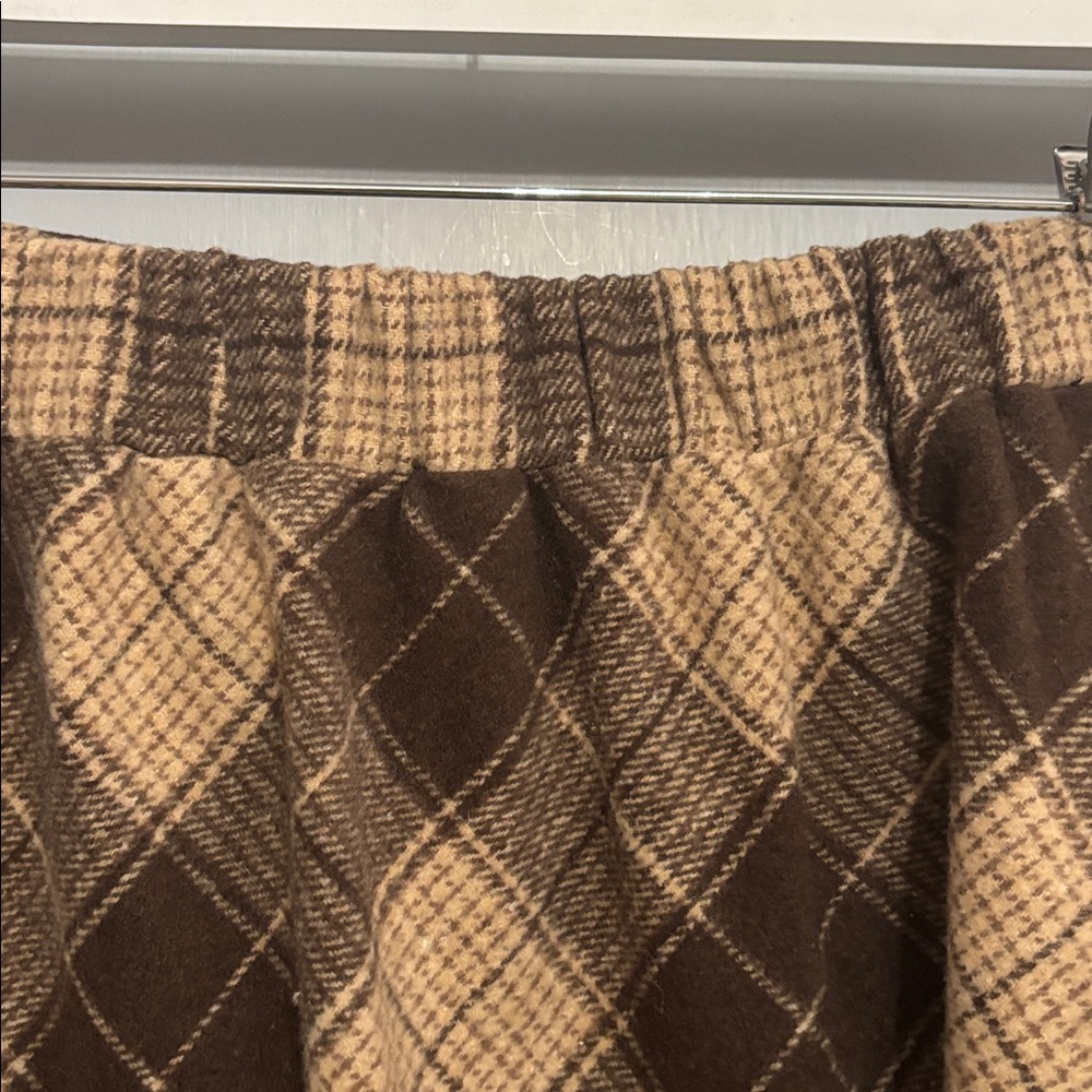 Plaid Brown and Tan Women's Skirt - Picture 2 of 3